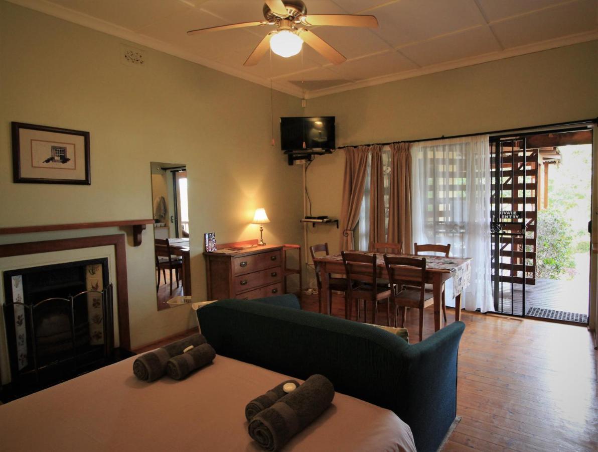 Dempsey'S Self-Catering Guest House ポート・エリザベス エクステリア 写真
