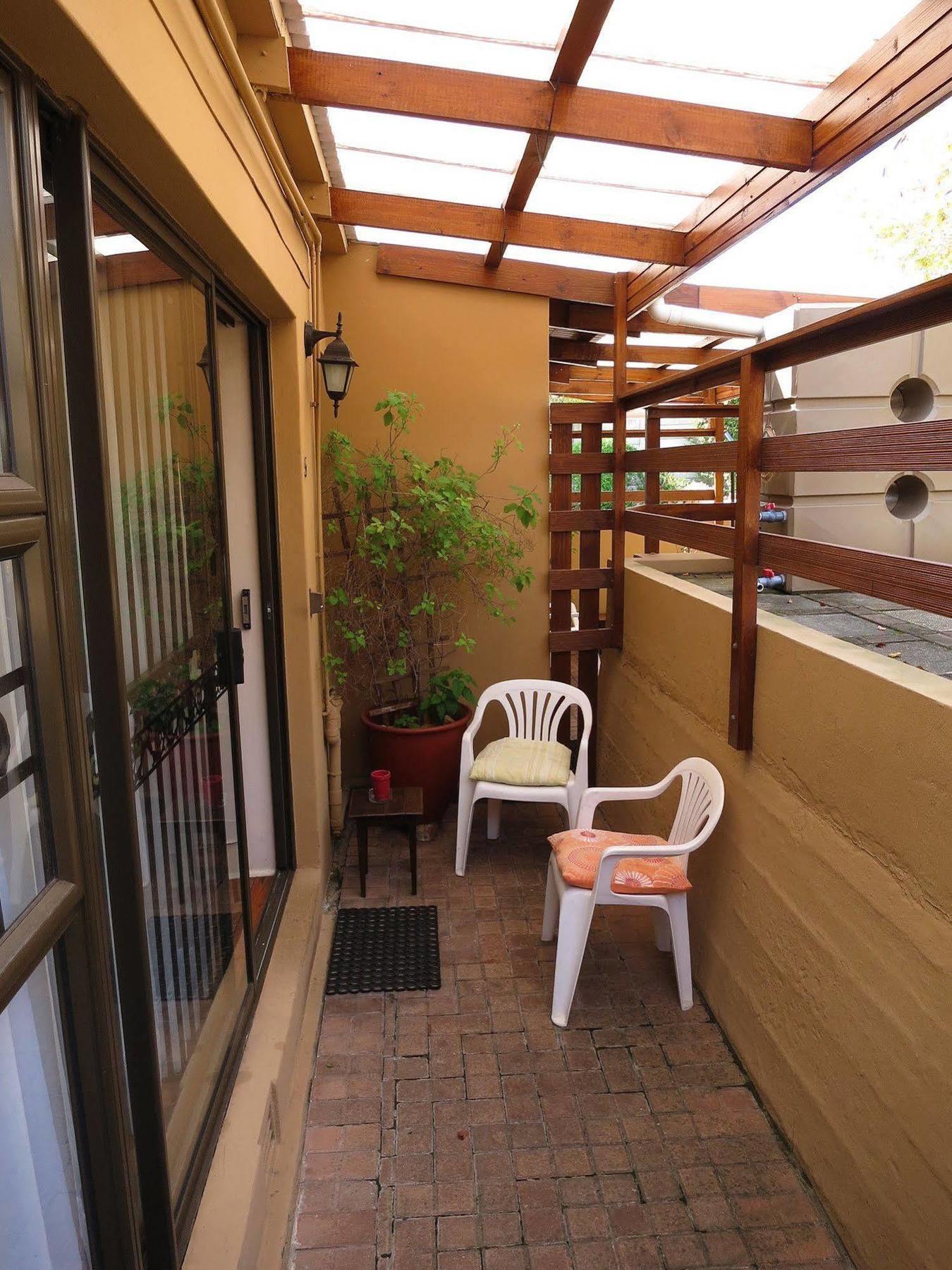 Dempsey'S Self-Catering Guest House ポート・エリザベス エクステリア 写真