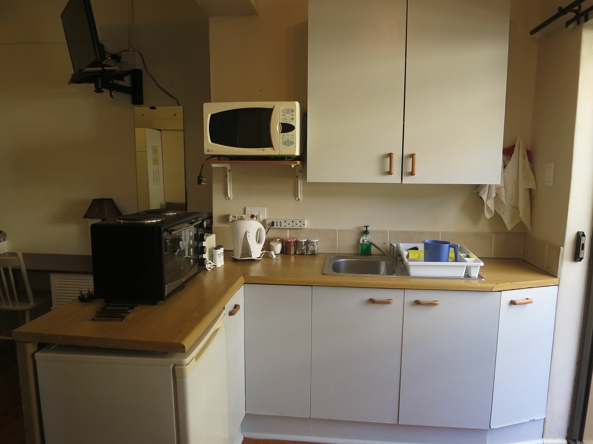 Dempsey'S Self-Catering Guest House ポート・エリザベス エクステリア 写真