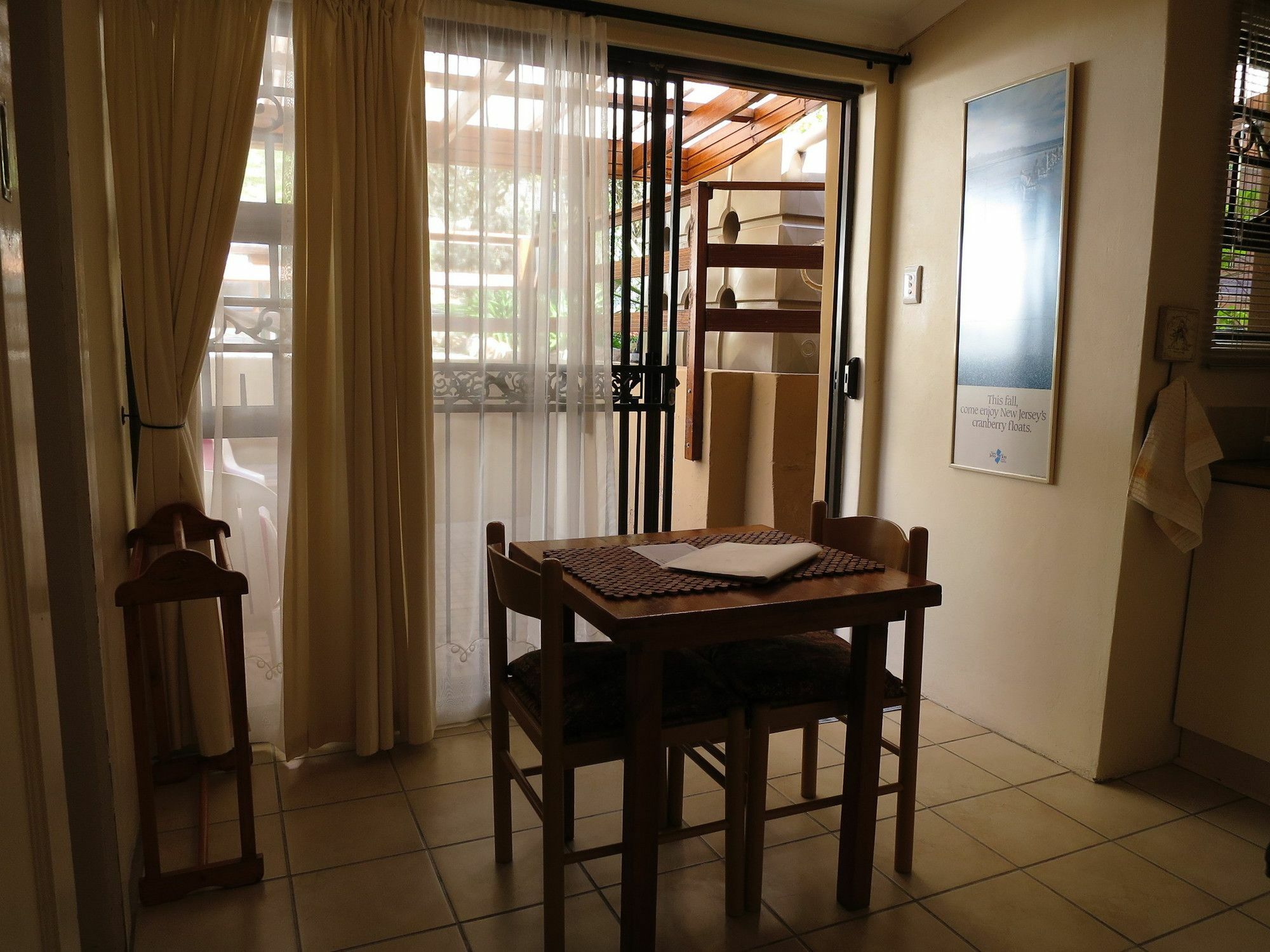 Dempsey'S Self-Catering Guest House ポート・エリザベス エクステリア 写真