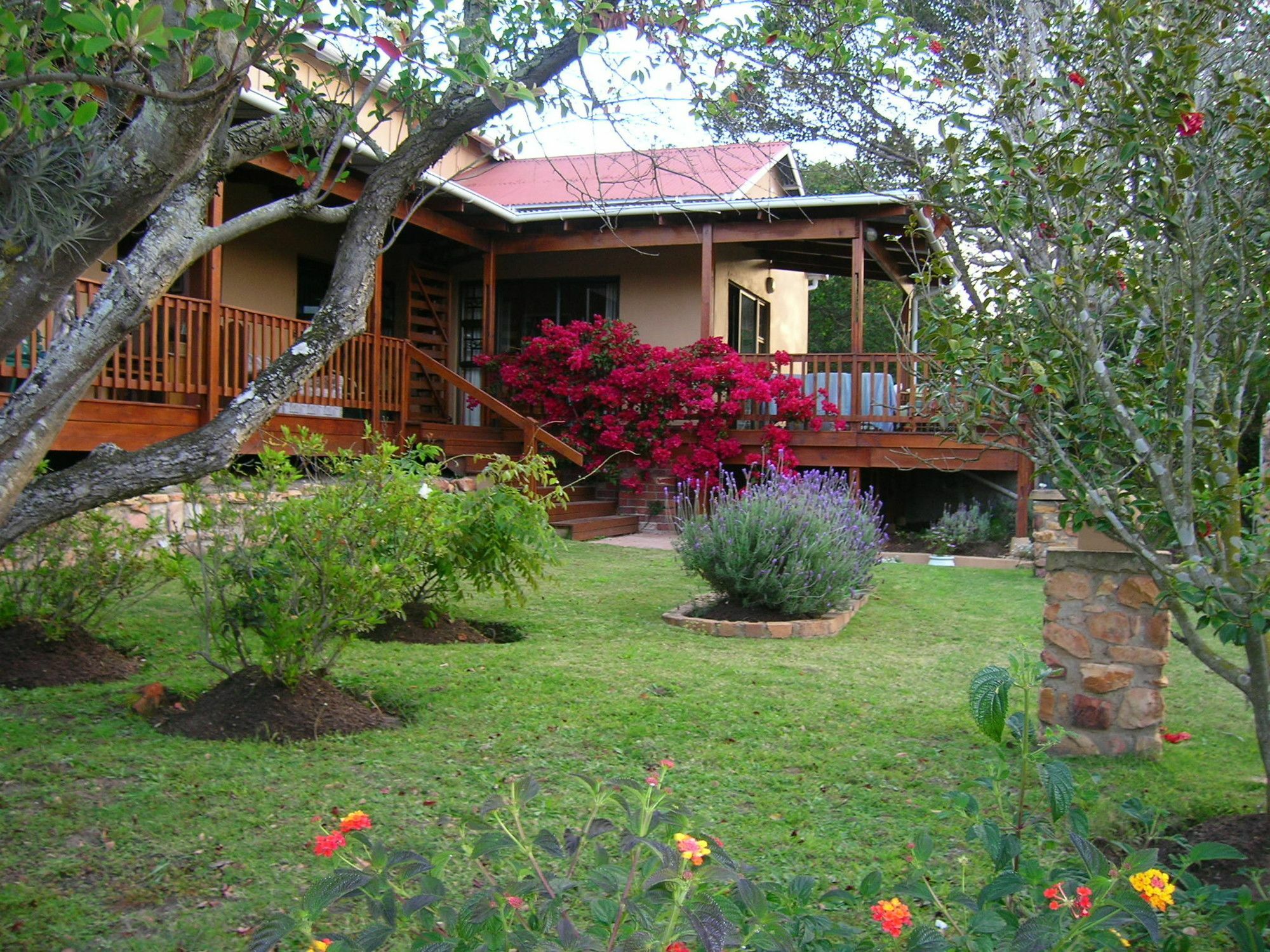 Dempsey'S Self-Catering Guest House ポート・エリザベス エクステリア 写真
